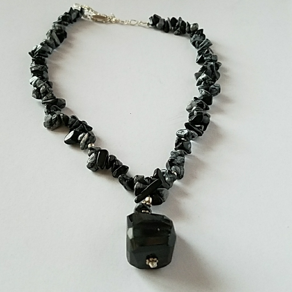 Obsidian Chipped Necklace
